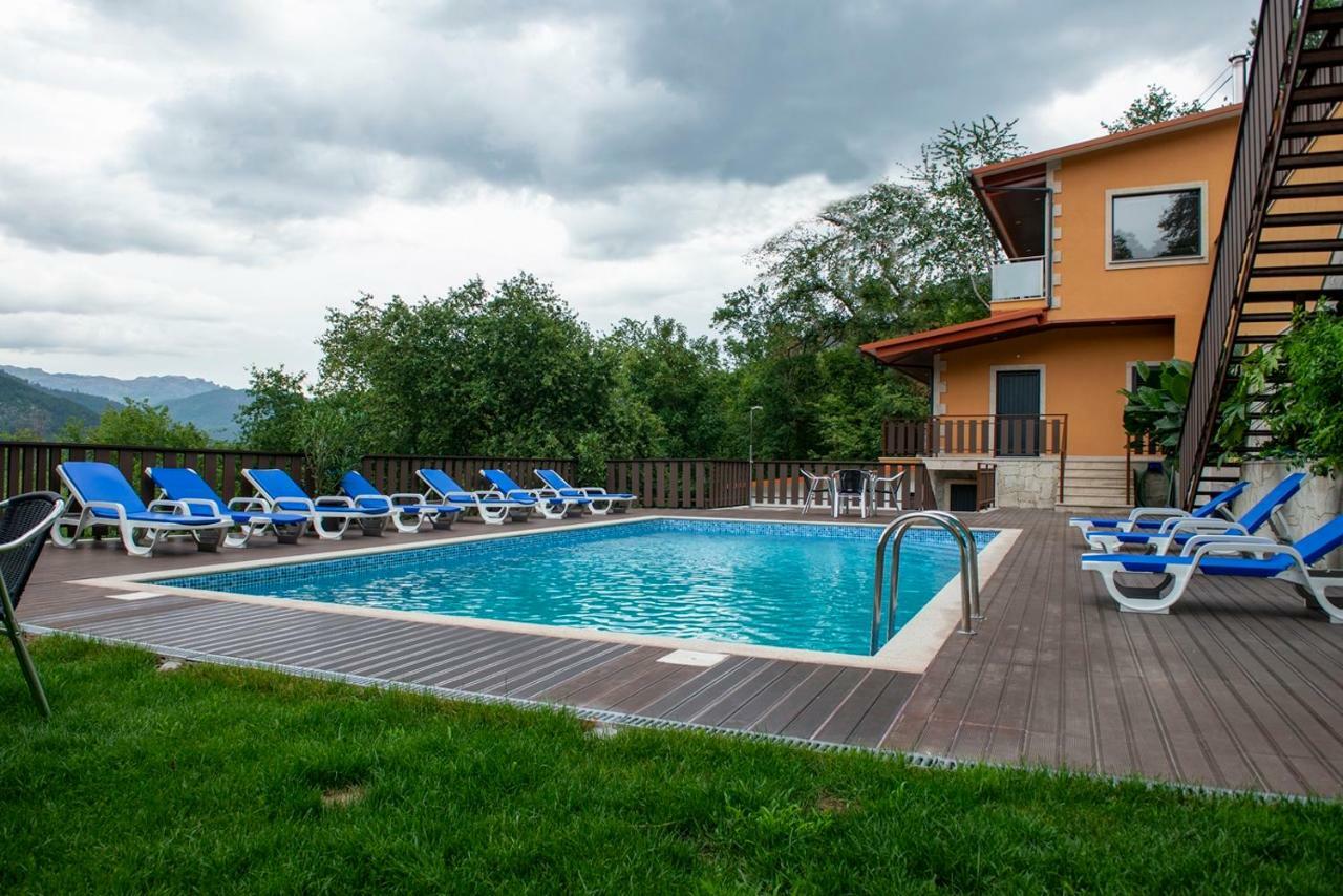 הוילה ויירה דו מיניו Casa Encosta Do Geres-Ferias No Geres מראה חיצוני תמונה